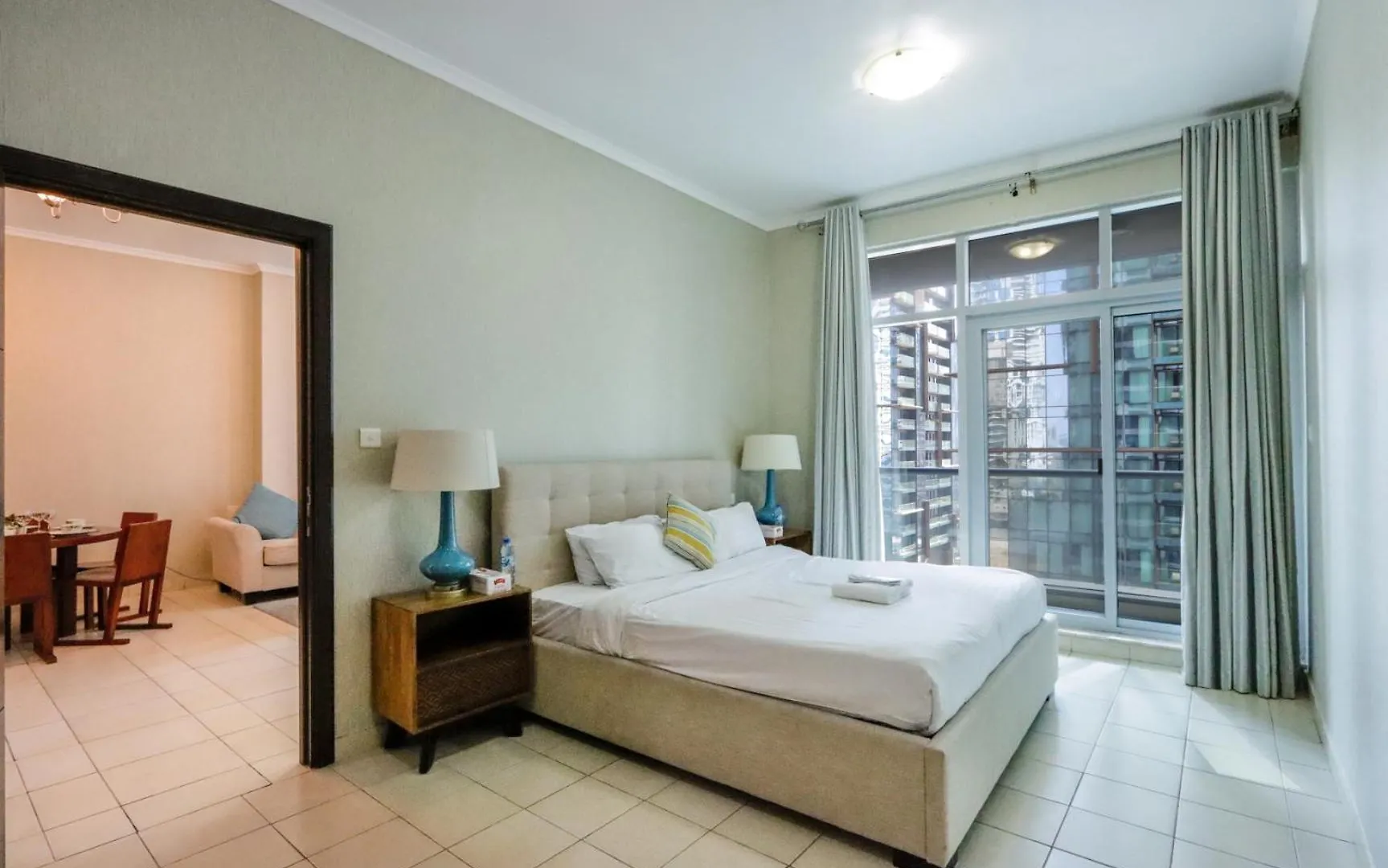 One-Bedroom Piece Of Peace In Dubai Marina Apartment