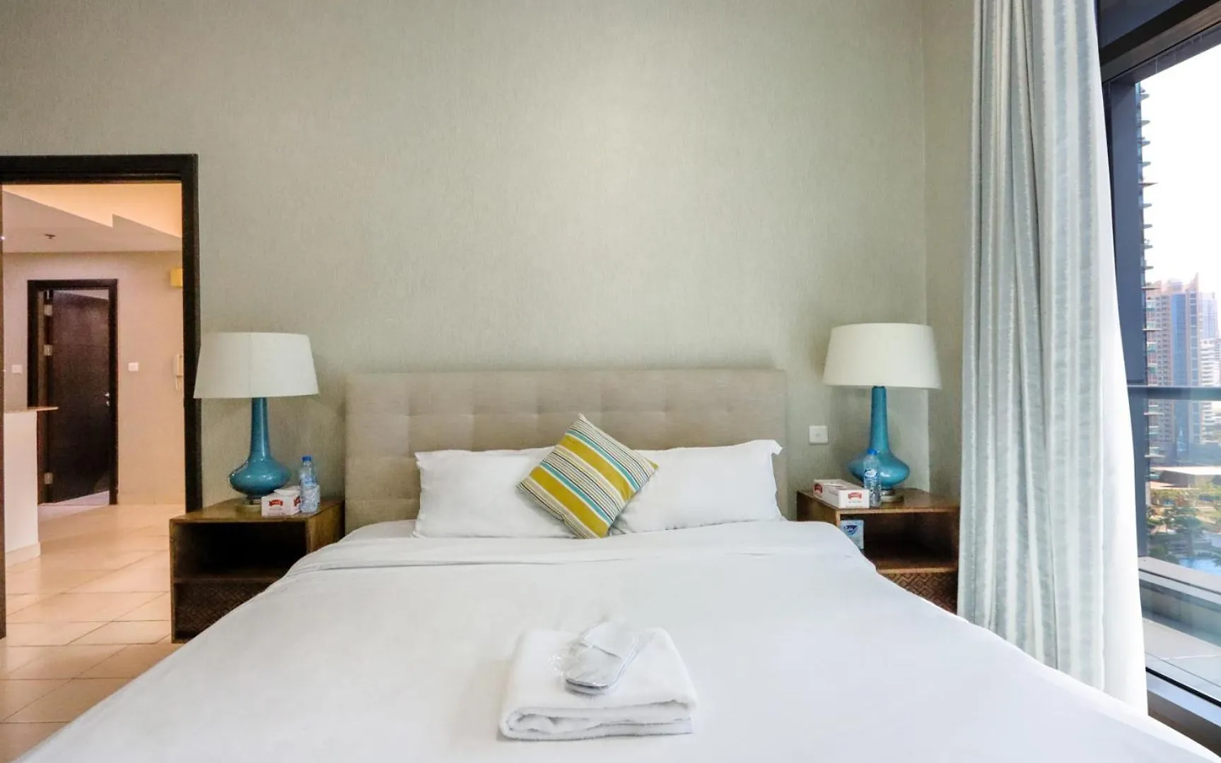 Convenient 1Br, Near Tram Station And Marina Walk Appartement Dubai